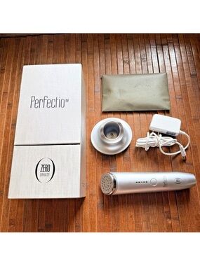 Zero Gravity Perfectio Infrared LED Light Therapy Device for Face & Skin